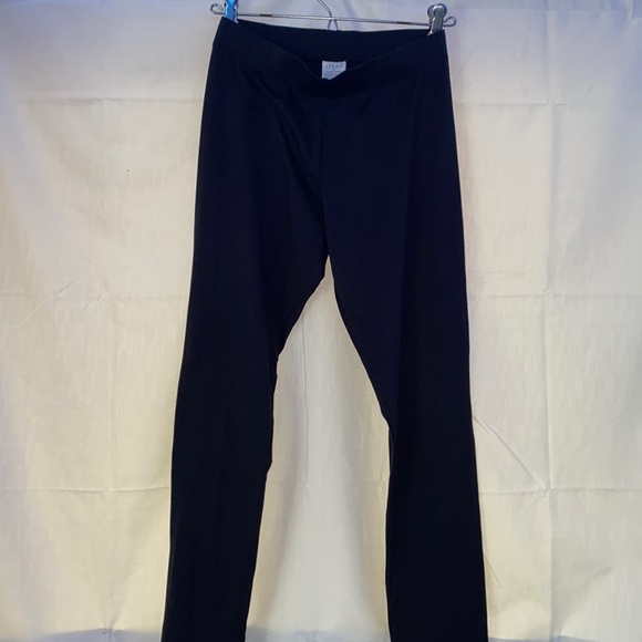 Plain Black Nylon Leggings - Picture 1 of 5